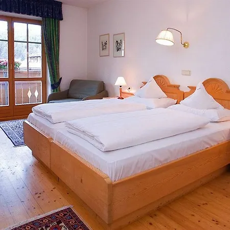 Hotel Restaurant Langgenhof Brunico