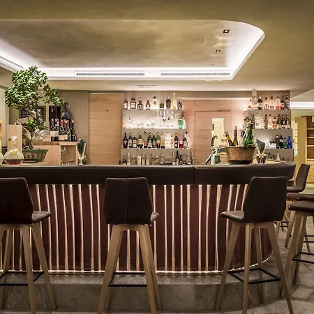 Restaurant Langgenhof 4*